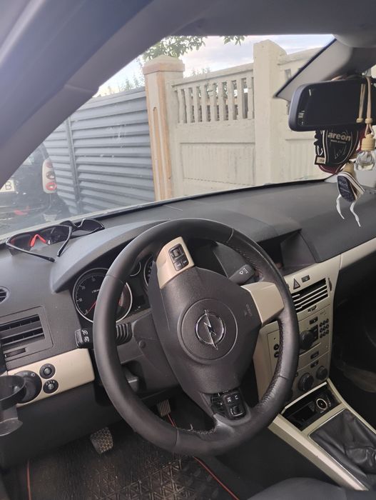 OPEL Astra 2007 — imagine 4