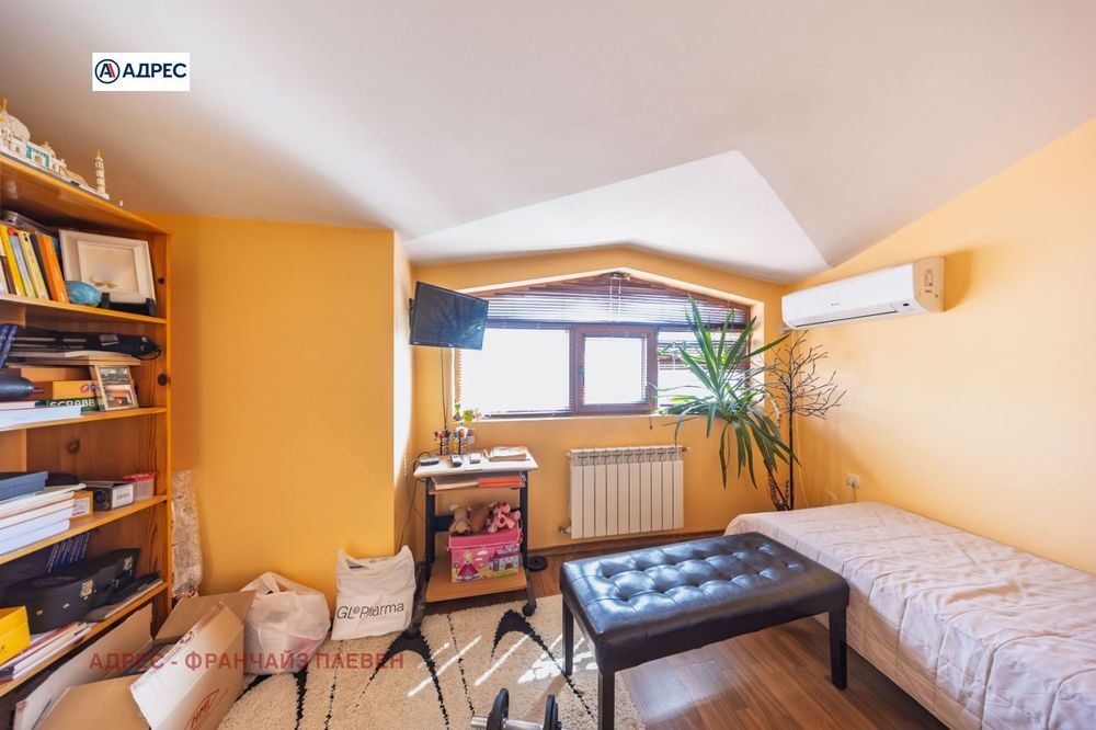 3-стаен в Плевен-Широк център площ 81 цена 120000