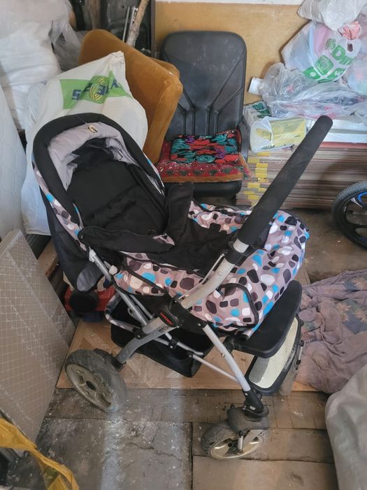 Продам детскую коляску