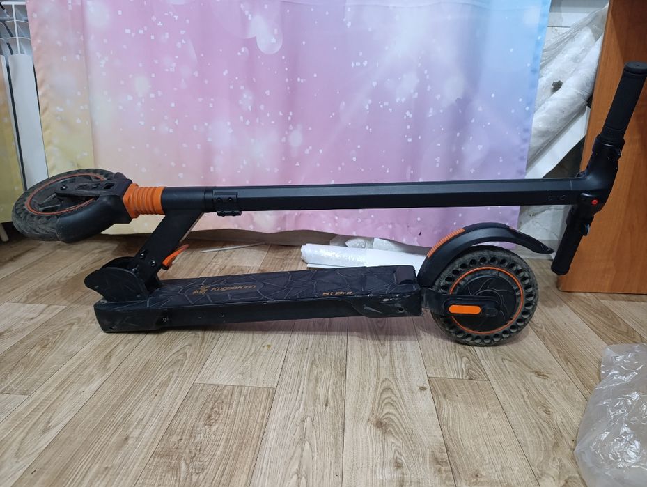 Продам электросамокат