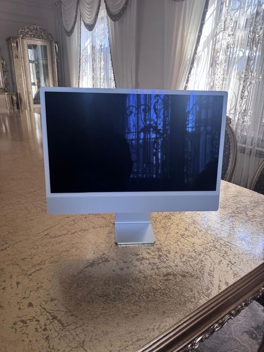 Макбук в полном комплекте