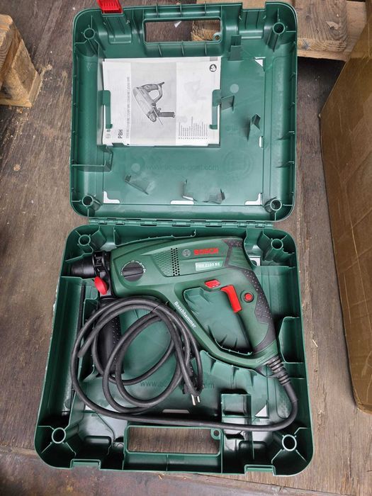 Ciocan rotopercutor BOSCH PBH 2100 RE, 550W, 1.7J, SDS Plus, 2400rpm