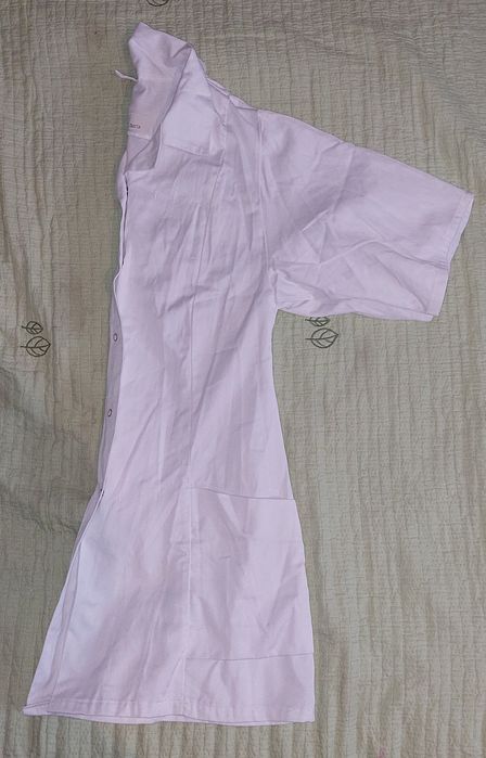 Halate medicale cu maneca scurta si lunca