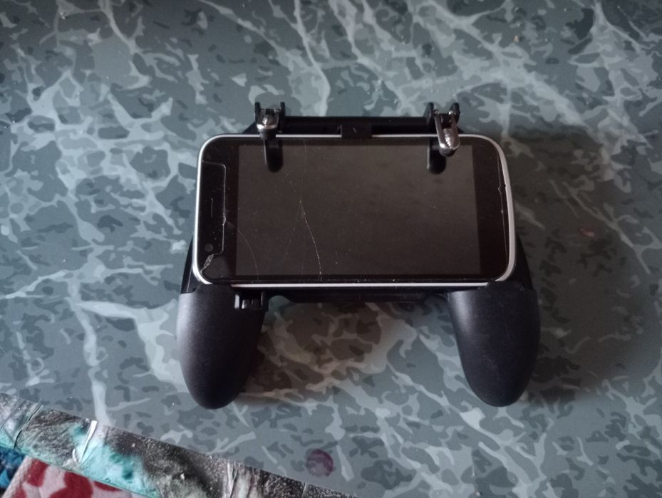 Геймпад для телефона