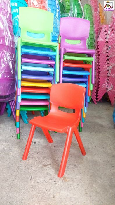 Stul bolalar uchun biğchalaar uchun stulchiklarimiz keldi