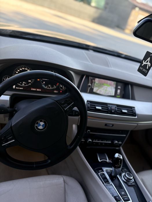 BMW GT 530 2010