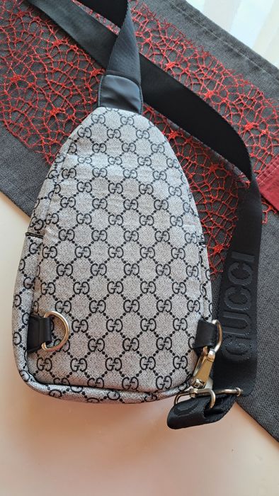 Чантичка за през рамо GUCCI, унисекс