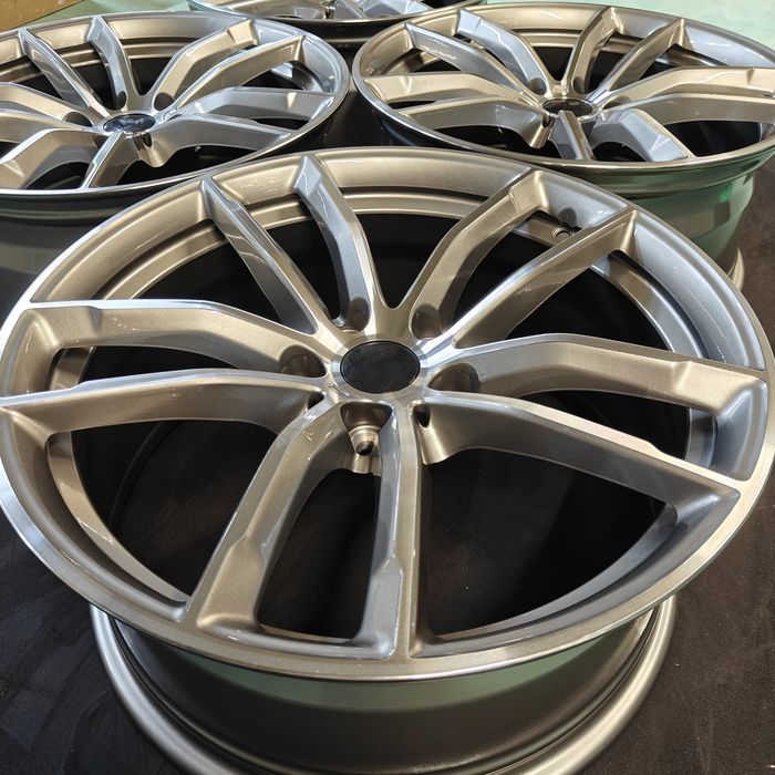 R18 PCD 5* 112 Комплект новых легкосплавных дисков H3003F