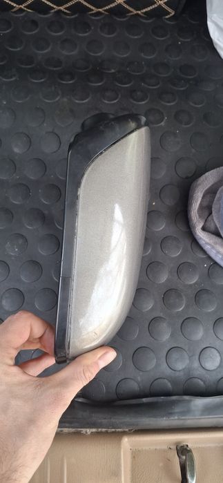 Правое зеркало Subaru Forester Sg(2004)