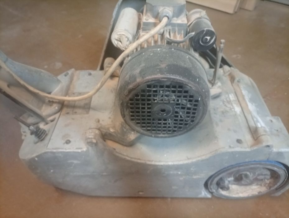 Професионални машини за циклене на паркет