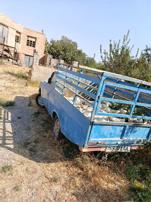 Boʻysunda  sotiladi narxi 800