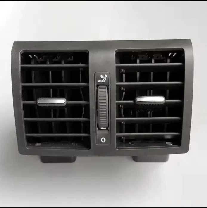 Централен въздуховод за климатик VW Touran / Caddy