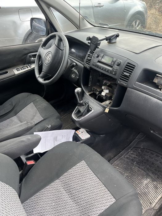 Toyota Corolla Verso 1.8i