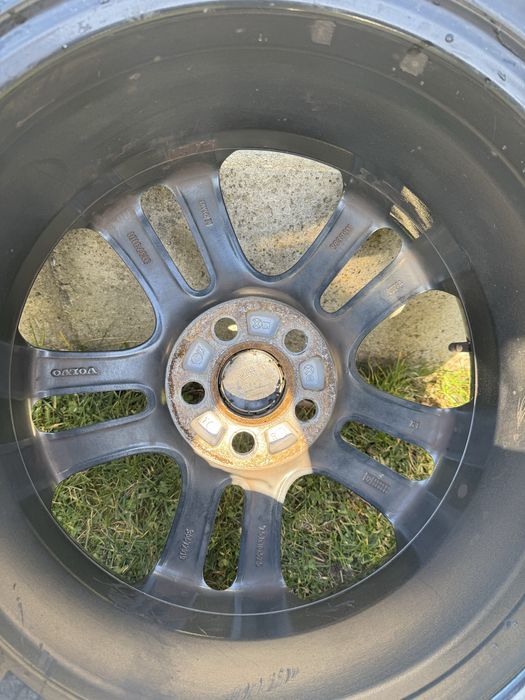 Гуми с джанти 18” Volvo