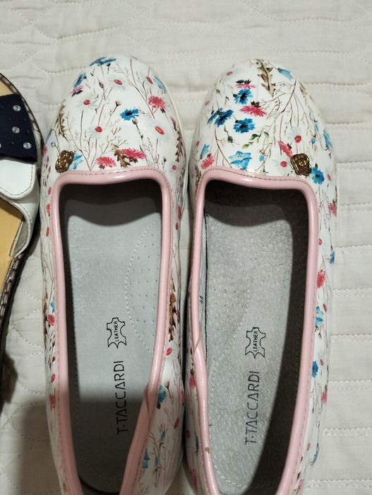 Новые туфли на девочку 34 размер