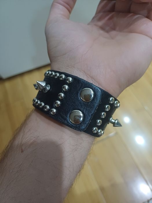 Продам черный браслет