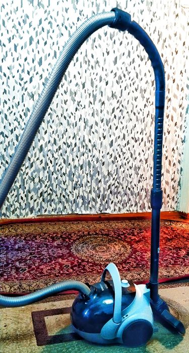 Два Пылесоса  Samsung