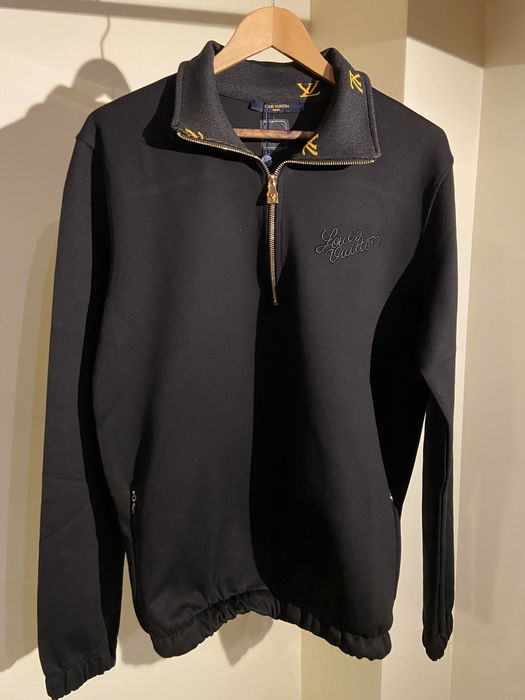 Louis Vuitton блузи
