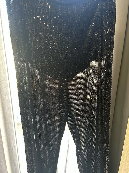 *НАМАЛЕН* Дамски костюм с паети Mango