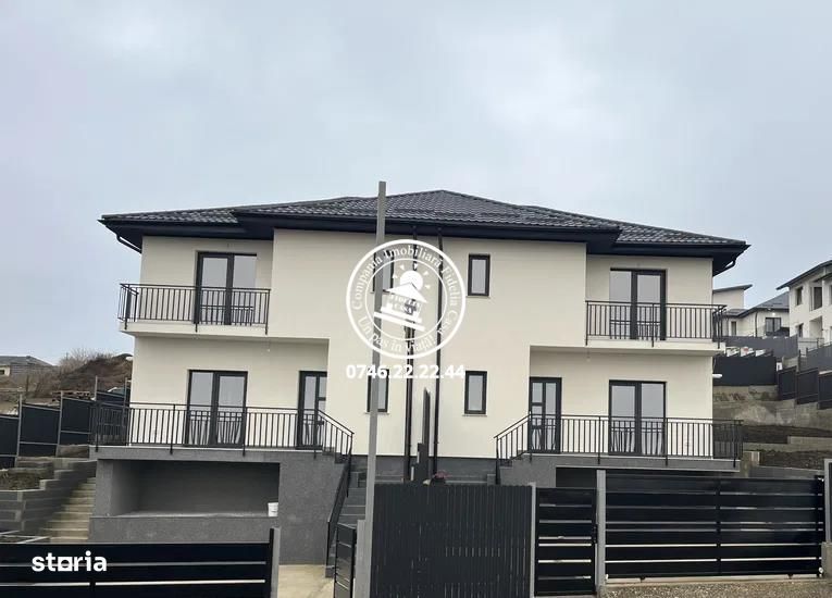 Vila  de vanzare  Valea Lupului,
