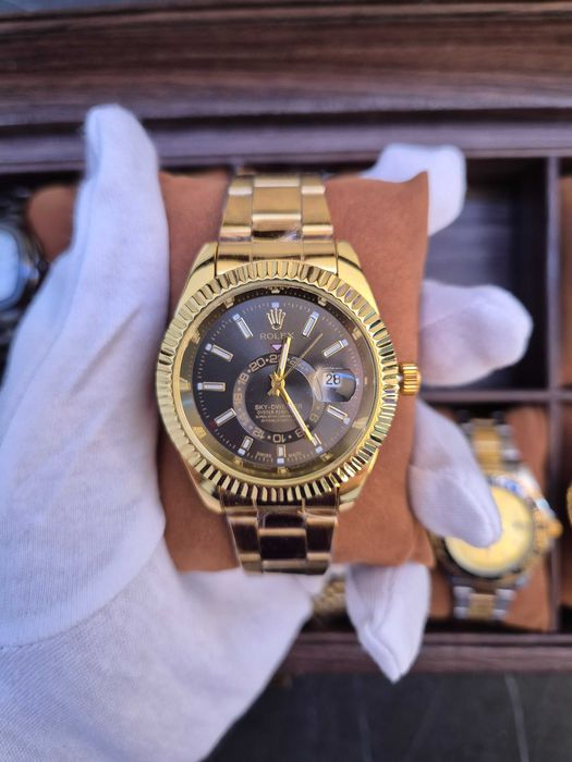 Ceas Sky-Dwller Gold - 41mm