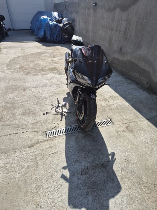 Yamaha r1 2003  на части