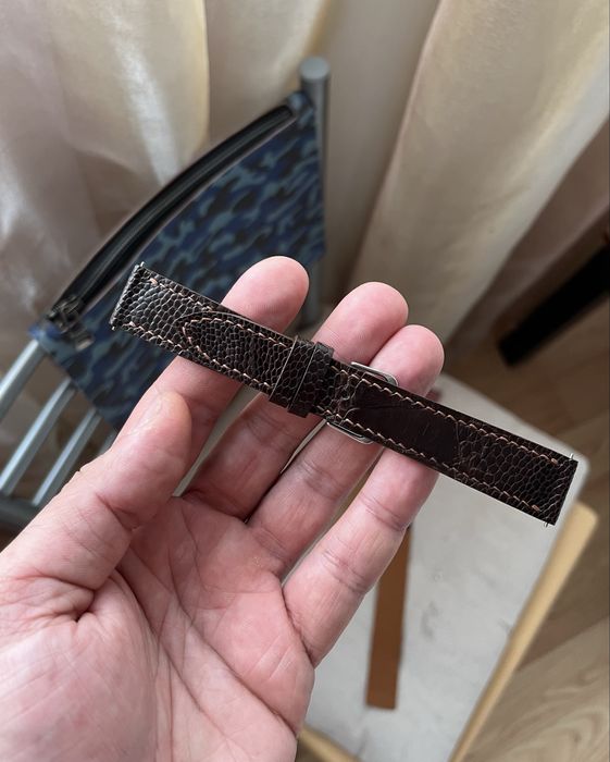 Curea pentru ceas de lux lucrata manual din piele autentica de strut