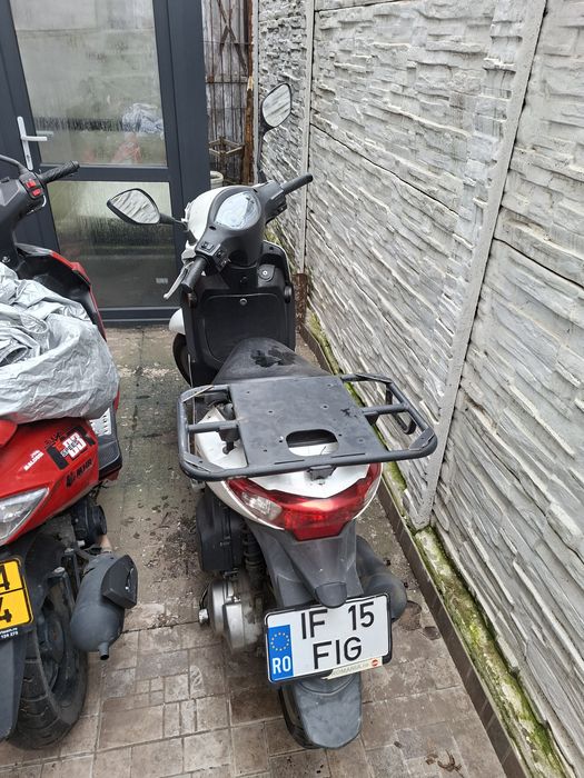 Scuter SYM Symphony Cargo i 125 – 2023 – Injecție --Stare foarte bună