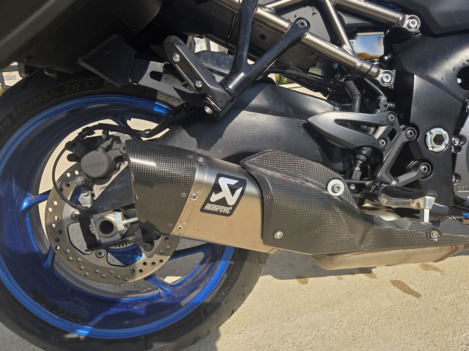 Vand suzuki gsxs-1000gt