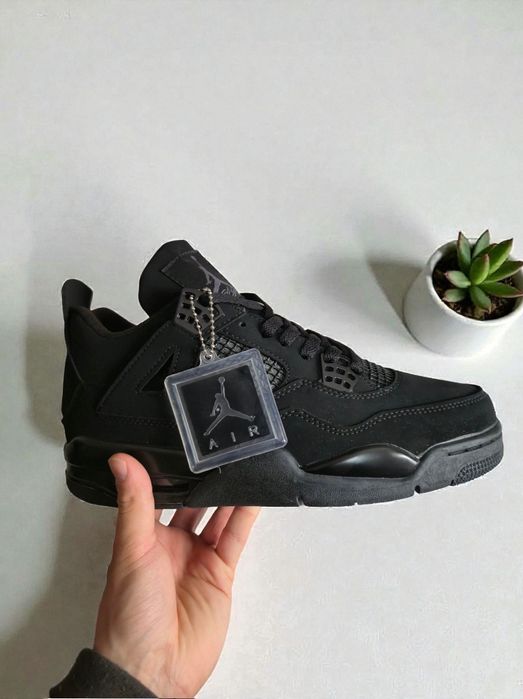 Jordan 4 Retro Black Cat