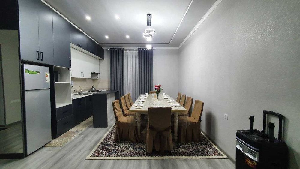 Karankulda 6 sotix dacha sotiladi. Продается дача 6 соток на Каракул.