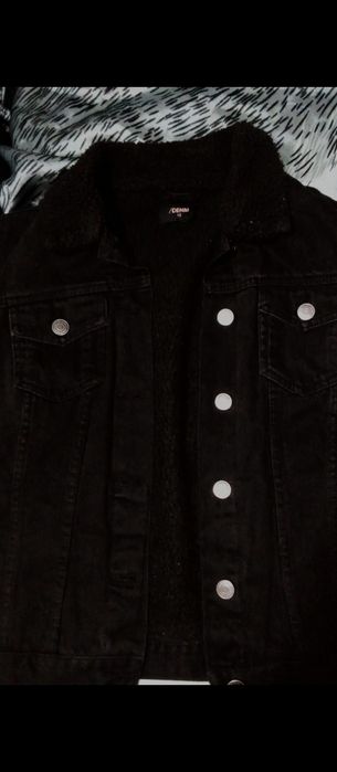 Geacă de blugi neagră / DENIM cu guler de blană
