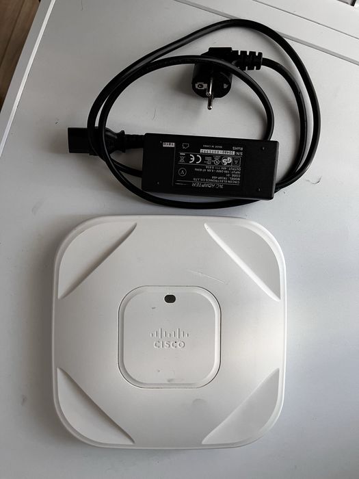 Cisco Access Point + Power Adapter
