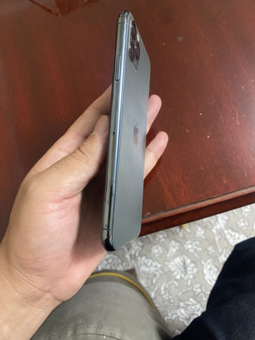 11 pro max iphone