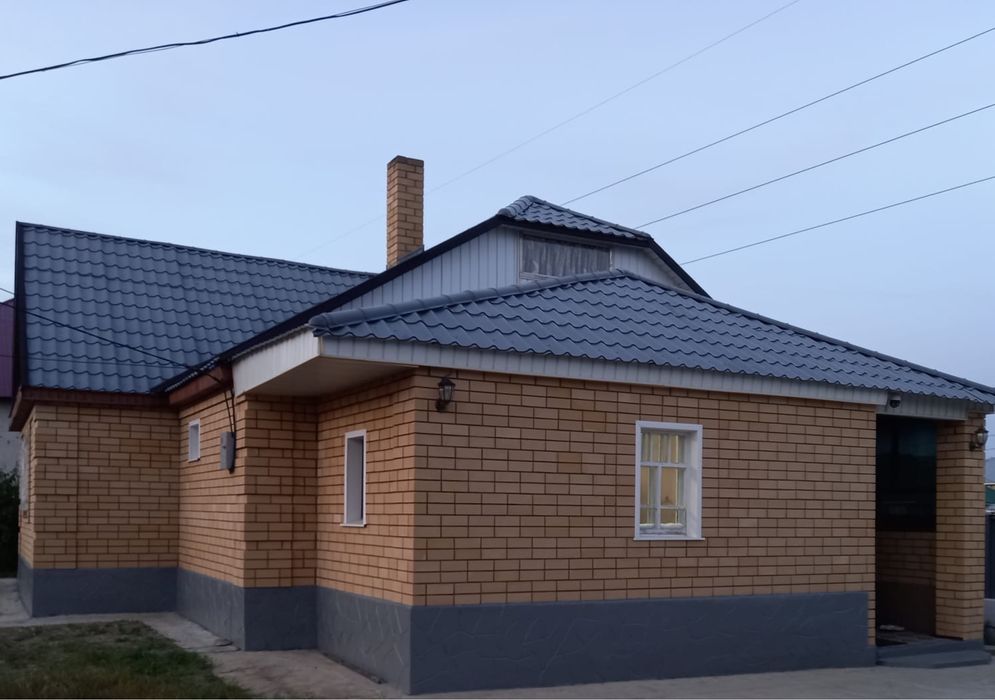 Продается отдельный дом в хорошем районе