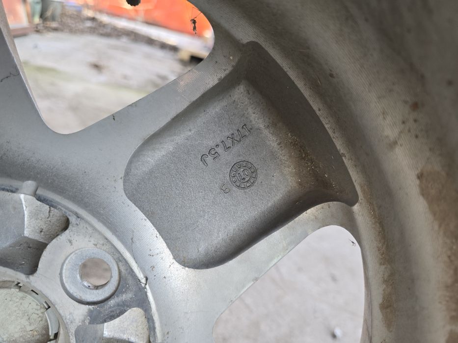 Калници, резервна гума и калъф за Jeep Wrangler