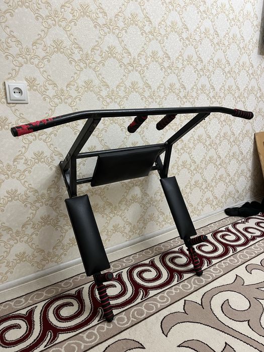 Домашний турник и брусья