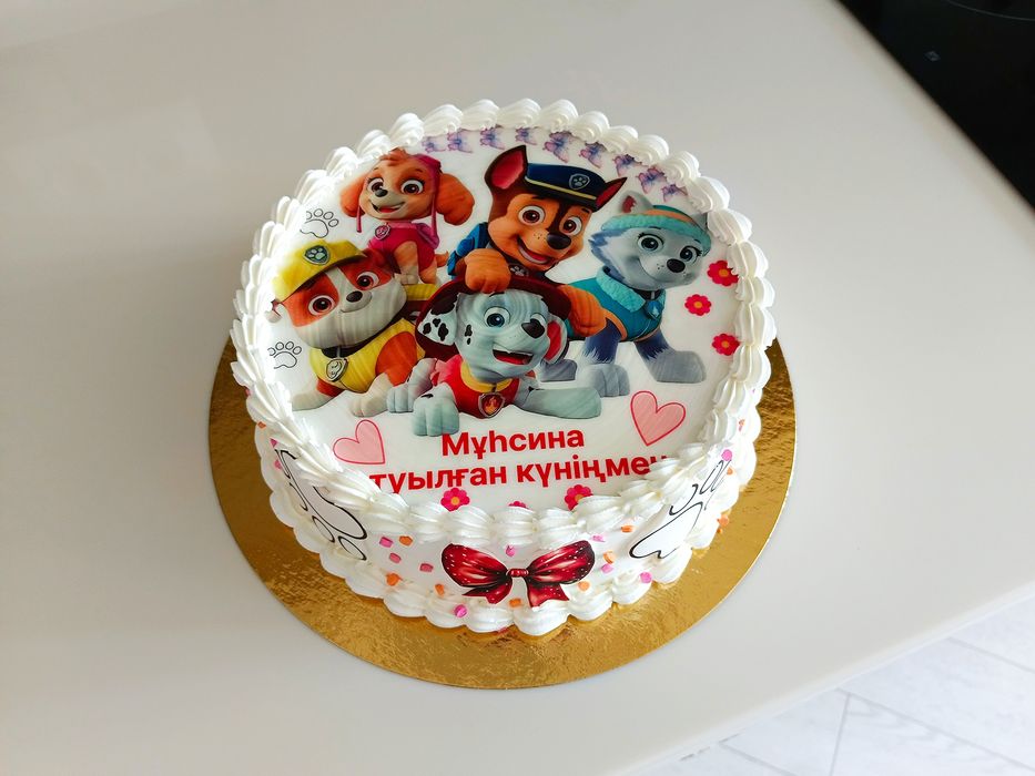 Торты с  пищевой печатью.