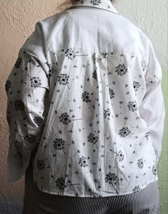 Летний брючный костюм