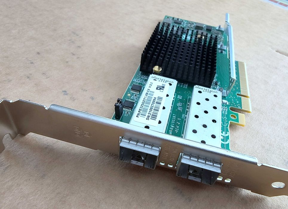 Silicom/Intel 25/10Gb XXV710-DA2 DP 25/10Gb CNE Адаптер PE325G2I71-XR