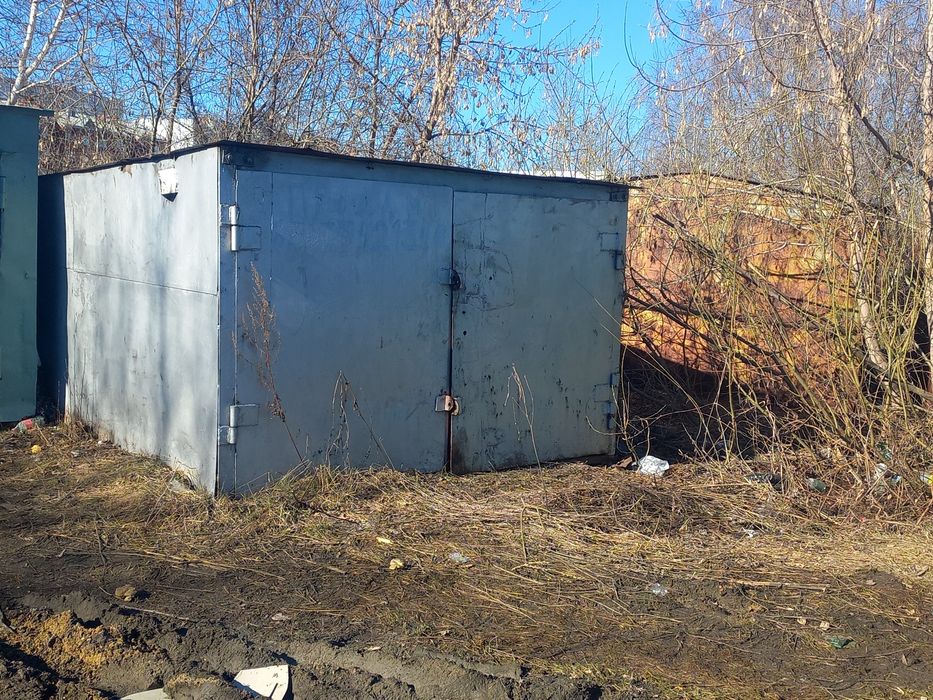 Продам железный гараж