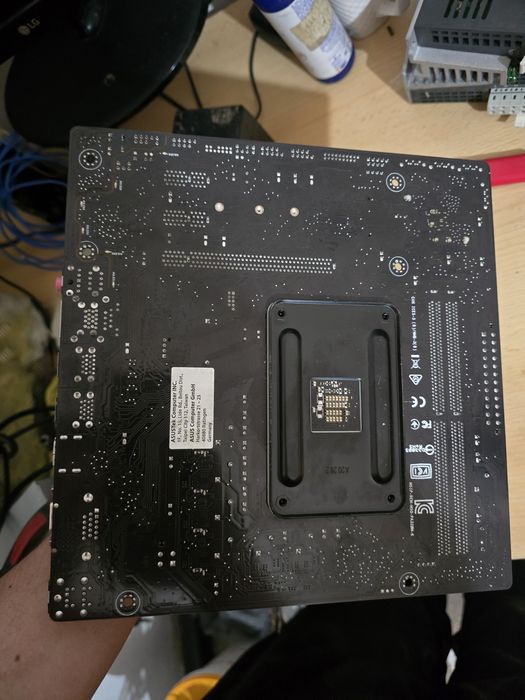 Kit Placă de Bază ASUS Prime A320M-K + Procesor [MODEL PROCESOR] + [CA