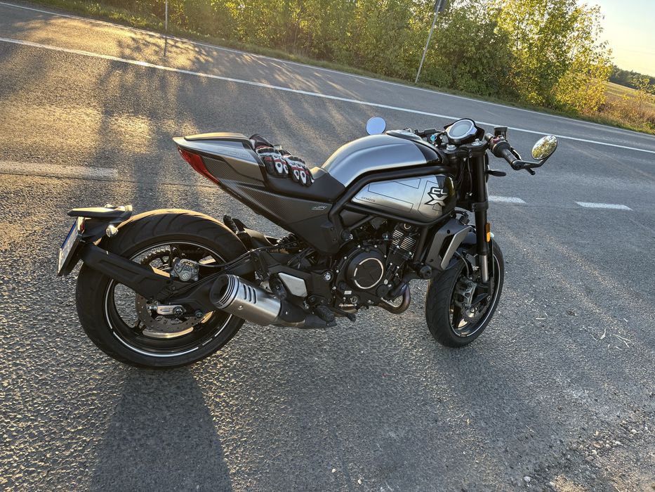 CFMOTO CLX 700 SPORT  Full Brembo Pirelli Angel DOT 2026