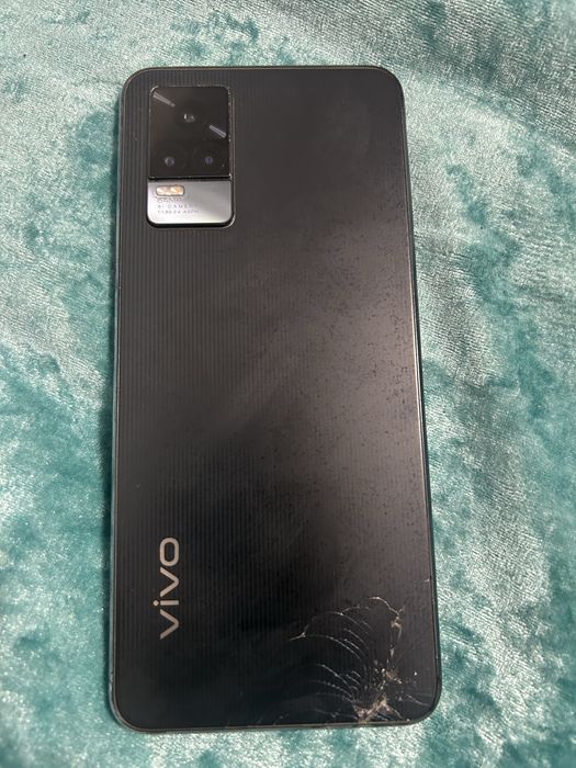 Vivo v 21e