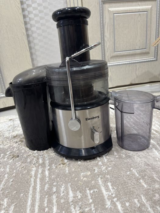 Продам соковыжималку