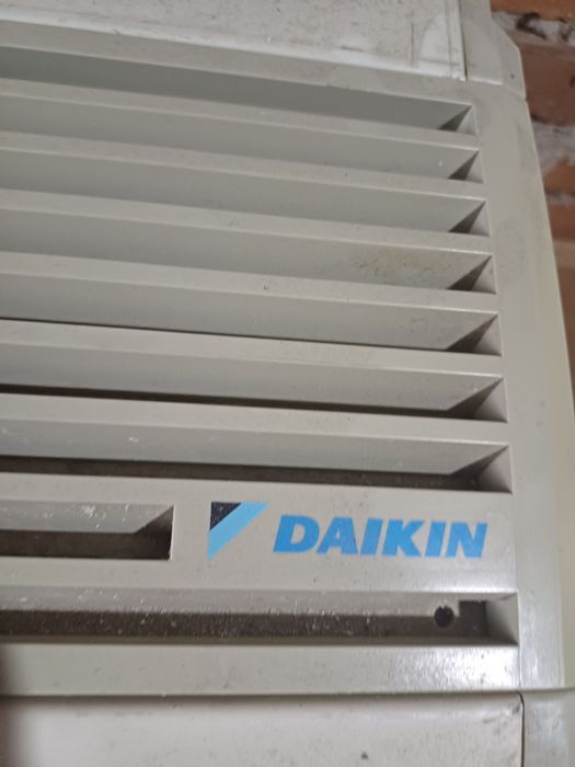 Daikin конзолно тяло