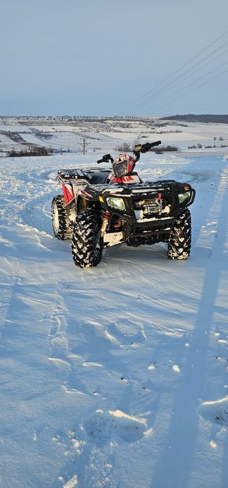 Vând atv polaris sportsman 800