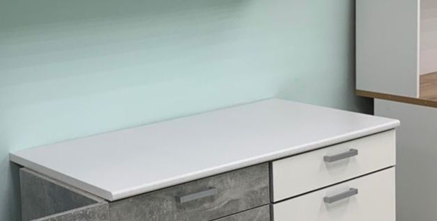 Продам столешницу , новая в упаковке 120 см