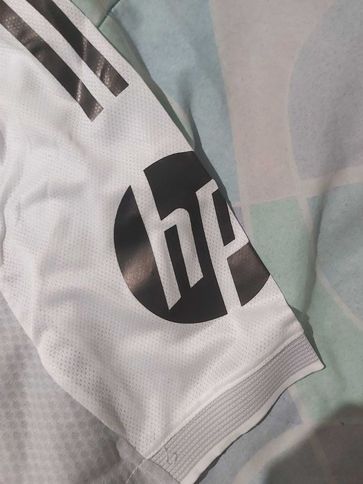 Тениска на Реал Мадрид