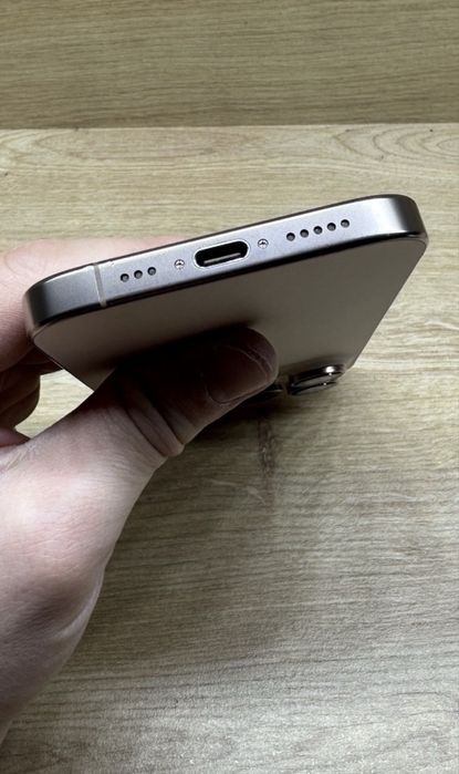 Iphone 16 Pro Max 256(SCHIMB doar cu IPHONE 17 PRO)